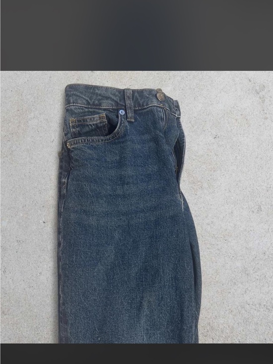 Old Navy Denim - Old Navy Women's Straight Leg Jeans in Dark Blue Wash